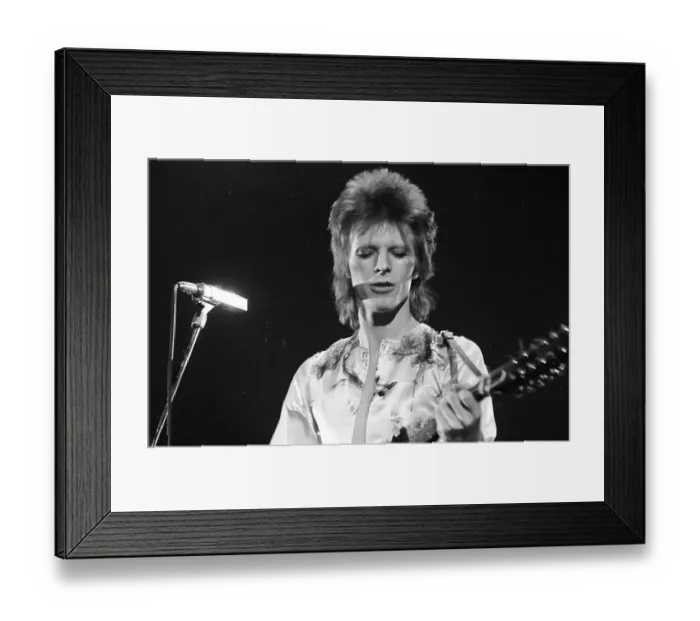 Framed Print : Ziggy Stardust Era Bowie In LA Framed Print : Ziggy Stardust Era Bowie In LA