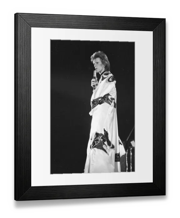 Framed Print : Ziggy Stardust Era Bowie In LA Framed Print : Ziggy Stardust Era Bowie In LA