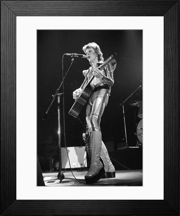 Framed Print : Ziggy Stardust Era Bowie In LA Framed Print : Ziggy Stardust Era Bowie In LA