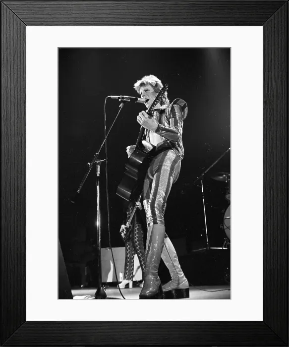 Framed Print : Ziggy Stardust Era Bowie In LA Framed Print : Ziggy Stardust Era Bowie In LA