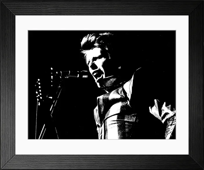 Framed Print : David Bowie As Ziggy Stardust Framed Print : David Bowie As Ziggy Stardust