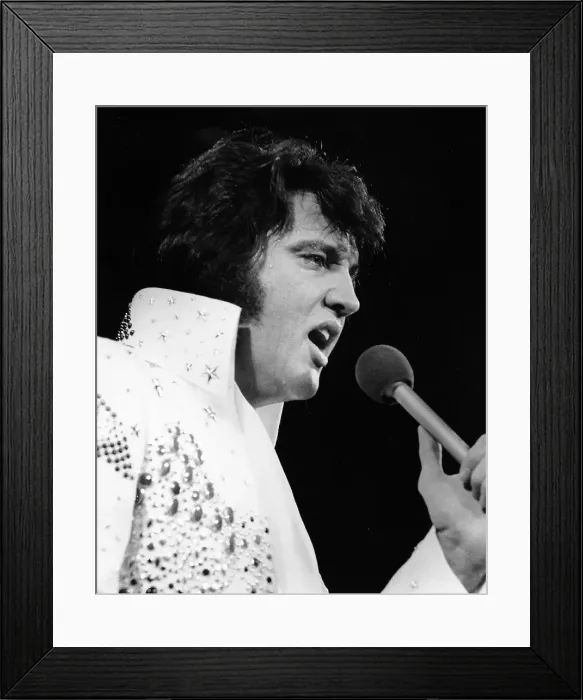 Framed Print : Elvis Presley performs onstage In Hawaii Framed Print : Elvis Presley performs onstage In Hawaii
