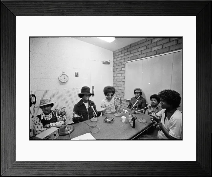 Framed Print : Jacksons On Air Framed Print : Jacksons On Air