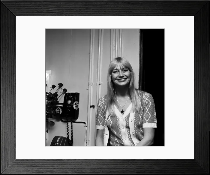 Framed Print : Mary Travers Of Peter Paul And Mary Framed Print : Mary Travers Of Peter Paul And Mary