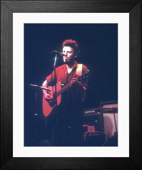 Framed Print : Photo of Bruce Springsteen Framed Print : Photo of Bruce Springsteen