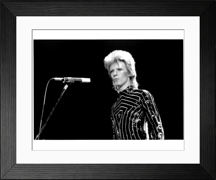 Framed Print : David Bowie In Long Beach Framed Print : David Bowie In Long Beach
