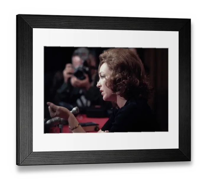 Framed Print : Shirley MacLaine, American Actress Framed Print : Shirley MacLaine, American Actress