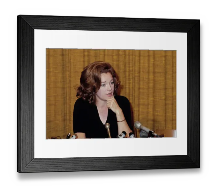Framed Print : Shirley MacLaine, American Actress Framed Print : Shirley MacLaine, American Actress