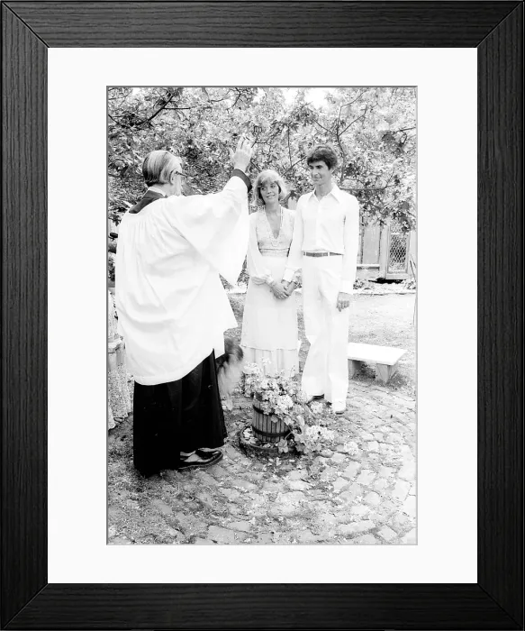 Framed Print : The Marriage Of Tony Perkins And Berry Berenson
