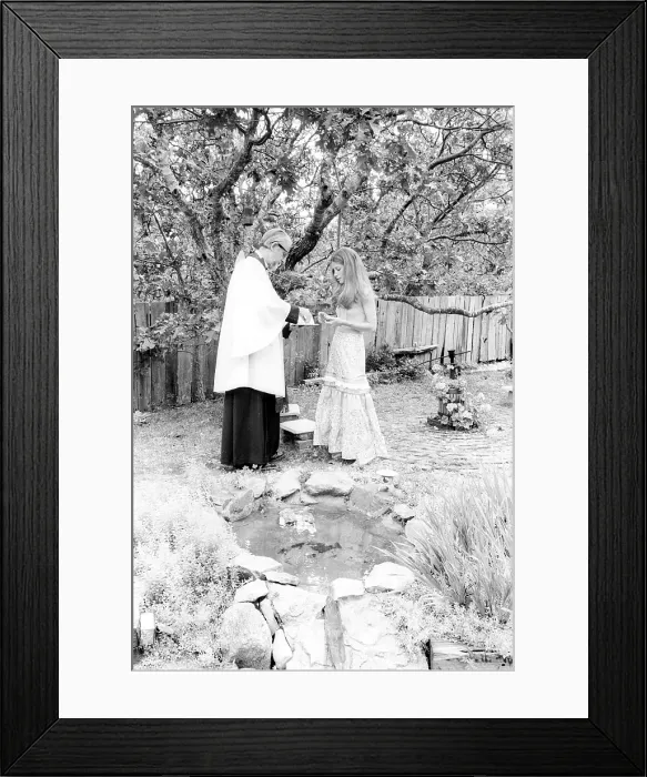 Framed Print : The Marriage Of Tony Perkins And Berry Berenson Framed Print : The Marriage Of Tony Perkins And Berry Berenson