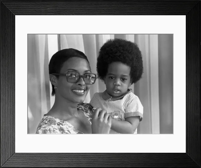 Framed Print : Johnnie Taylor Portrait Session With His Family Framed Print : Johnnie Taylor Portrait Session With His Family