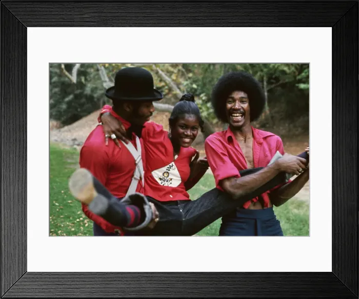 Framed Print : Right On! Fashion Shoot, 1973 Framed Print : Right On! Fashion Shoot, 1973