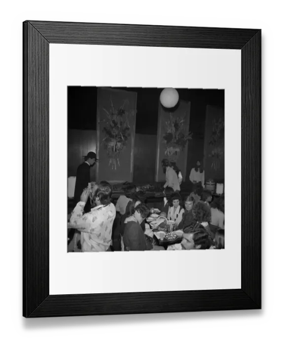 Framed Print : Thanksgiving At The Troubadour