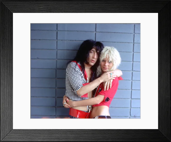 Framed Print : Photo of Johnny Thunders Framed Print : Photo of Johnny Thunders