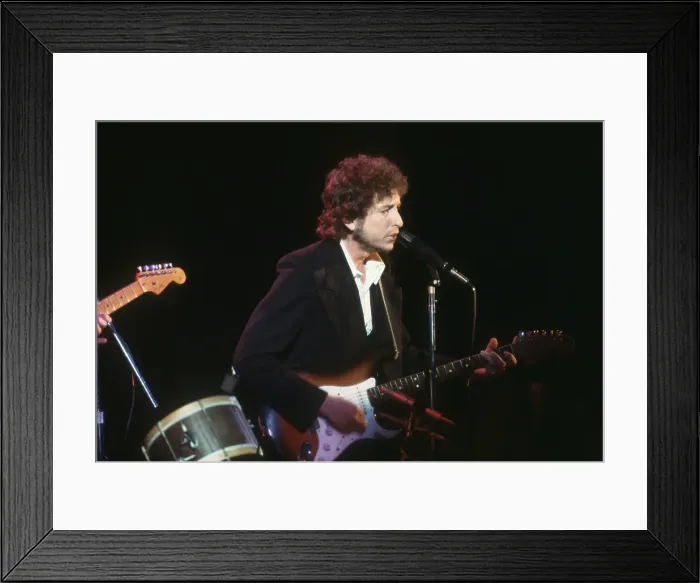 Framed Print : Bob Dylan Performing Framed Print : Bob Dylan Performing