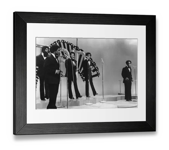 Framed Print : The Whispers Performing On Soul Train