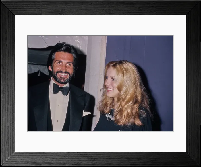 Framed Print : George Hamilton & Alana Hamilton Framed Print : George Hamilton & Alana Hamilton