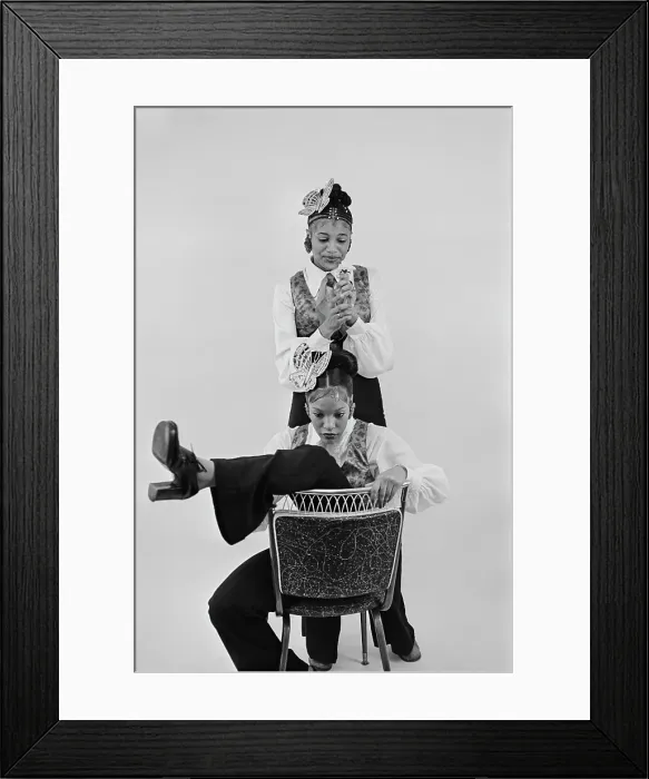 Framed Print : Lisa Jones And Pat Davis - Soul Train Dancers Framed Print : Lisa Jones And Pat Davis - Soul Train Dancers