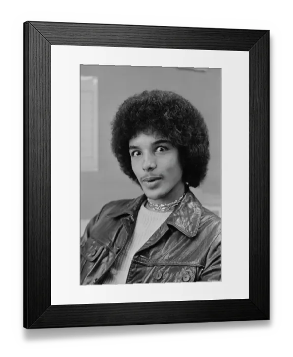 Framed Print : Tyrone Swan - Soul Train Dancer Framed Print : Tyrone Swan - Soul Train Dancer
