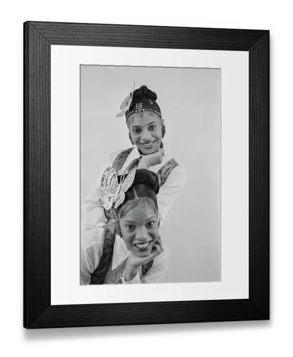 Framed Print : Lisa Jones And Pat Davis - Soul Train Dancers Framed Print : Lisa Jones And Pat Davis - Soul Train Dancers