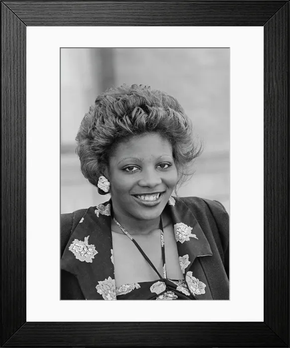 Framed Print : Vicki Abercombie - Soul Train Dancer