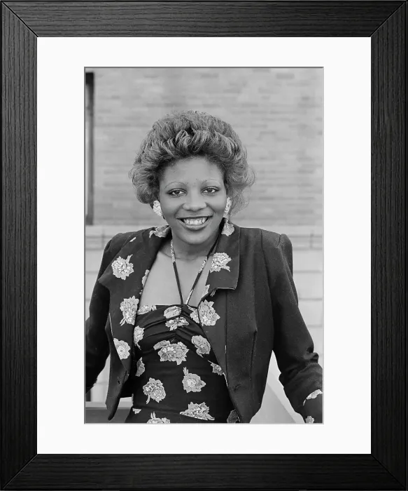 Framed Print : Vicki Abercombie - Soul Train Dancer
