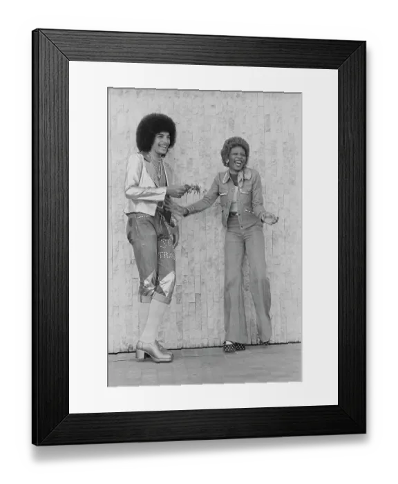 Framed Print : Tyrone Swan And Vicki Abercombie Soul Train Dancers Fashion Shoot Framed Print : Tyrone Swan And Vicki Abercombie Soul Train Dancers Fashion Shoot