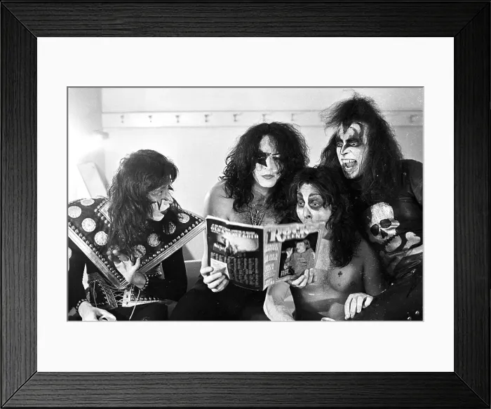 Framed Print : Kiss Backstage