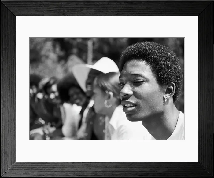 Framed Print : Soul Train Dancers Framed Print : Soul Train Dancers