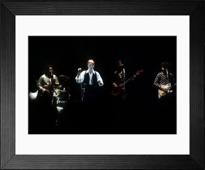 Framed Print : David Bowie Framed Print : David Bowie