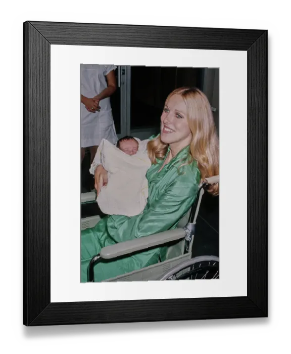 Framed Print : Alana Hamilton & Ashley Hamilton Framed Print : Alana Hamilton & Ashley Hamilton