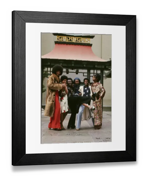Framed Print : Right on! Fashion Shoot, 1974 Framed Print : Right on! Fashion Shoot, 1974