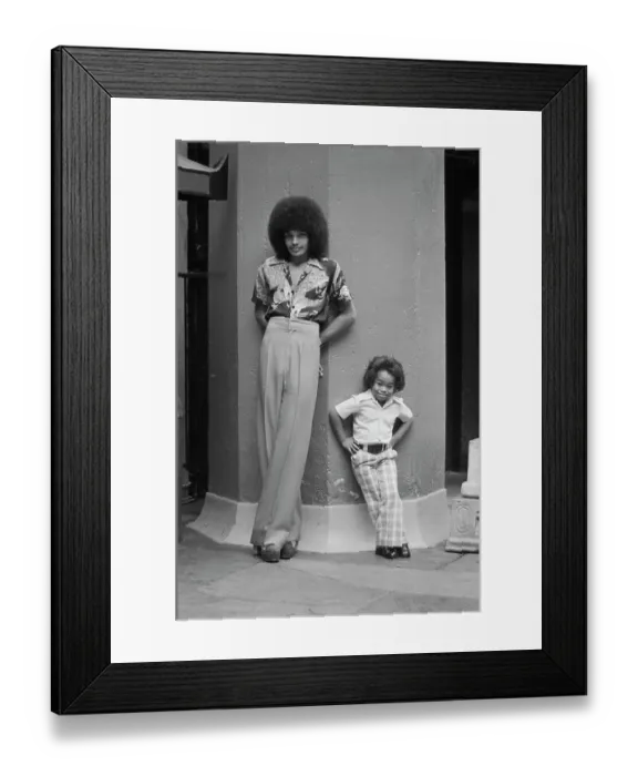 Framed Print : Soul Train Dancer Fashion shoot Framed Print : Soul Train Dancer Fashion shoot