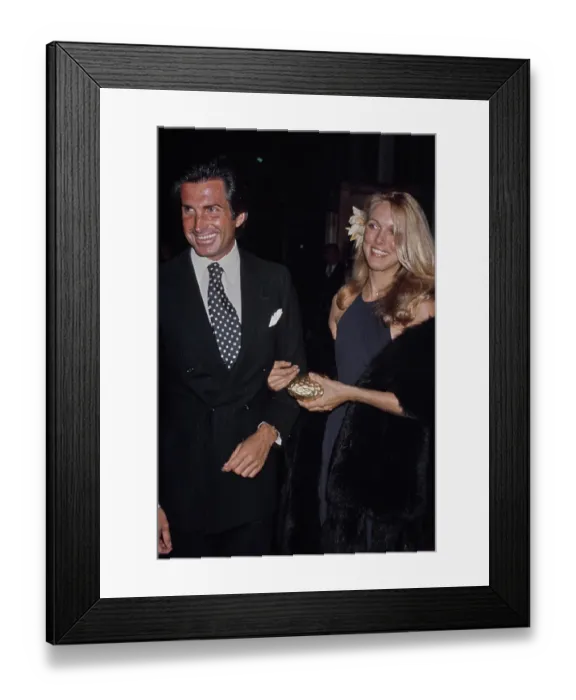 Framed Print : George Hamilton & Alana Hamilton Framed Print : George Hamilton & Alana Hamilton