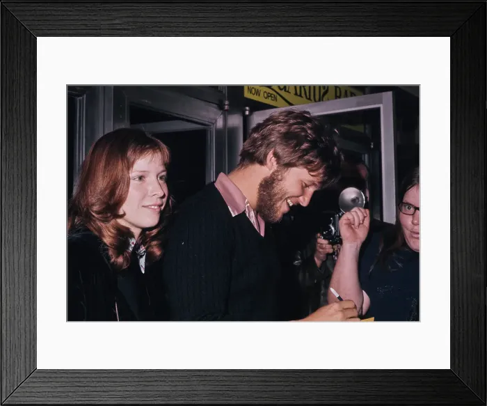 Framed Print : Jeff Bridges & Susan Geston Framed Print : Jeff Bridges & Susan Geston