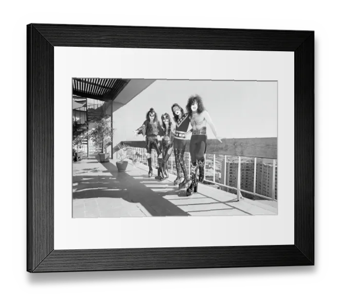 Framed Print : Kiss Portrait Session In LA Framed Print : Kiss Portrait Session In LA