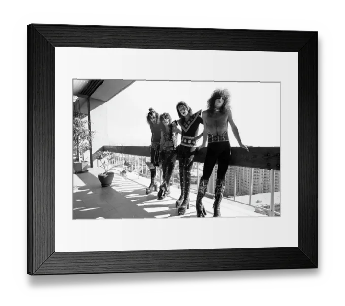 Framed Print : Kiss Portrait Session In LA Framed Print : Kiss Portrait Session In LA