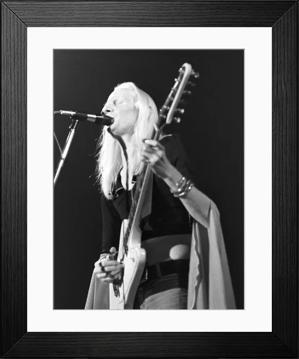 Framed Print : Johnny Winter In Concert Framed Print : Johnny Winter In Concert