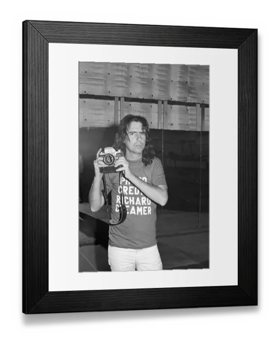 Framed Print : Photo of Alice Cooper Framed Print : Photo of Alice Cooper