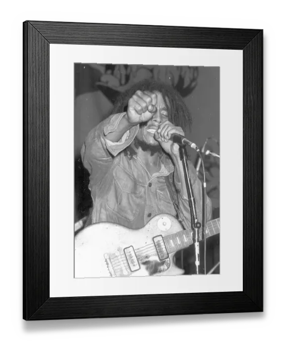 Framed Print : Photo of Bob Marley Framed Print : Photo of Bob Marley