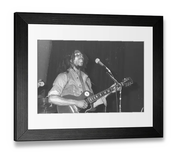 Framed Print : Photo of Bob Marley Framed Print : Photo of Bob Marley