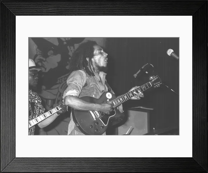 Framed Print : Photo of Bob Marley