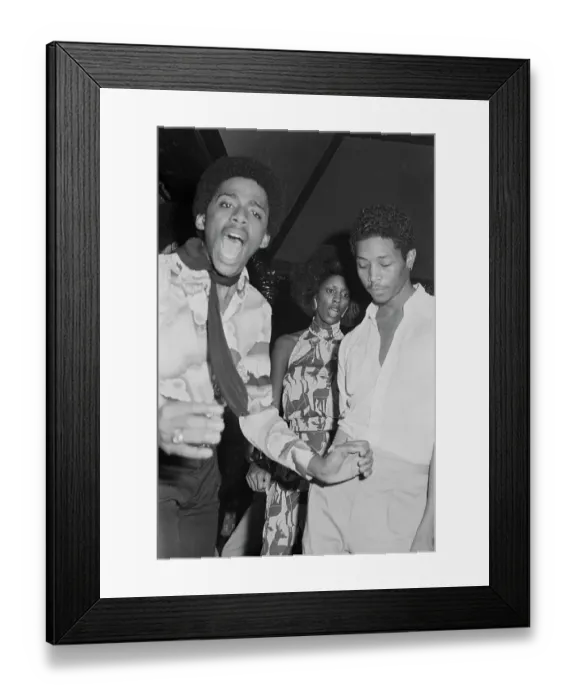 Framed Print : Soul Train Dancers