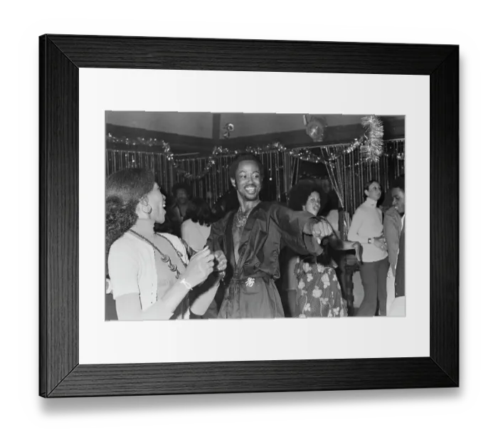 Framed Print : Soul Train Dancers