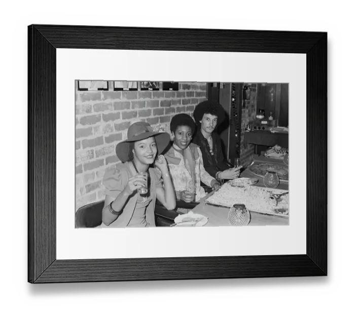 Framed Print : Soul Train Dancers