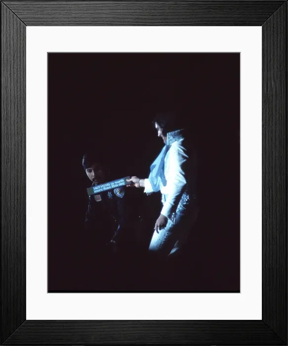 Framed Print : Elvis Presley in concert in Las Vegas Framed Print : Elvis Presley in concert in Las Vegas