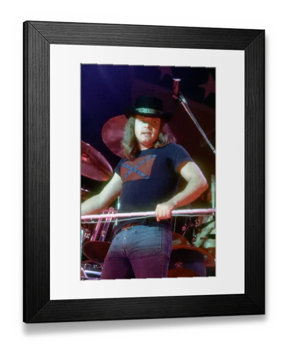 Framed Print : Ronnie Van Zant Of Lynyrd Skynyrd Framed Print : Ronnie Van Zant Of Lynyrd Skynyrd