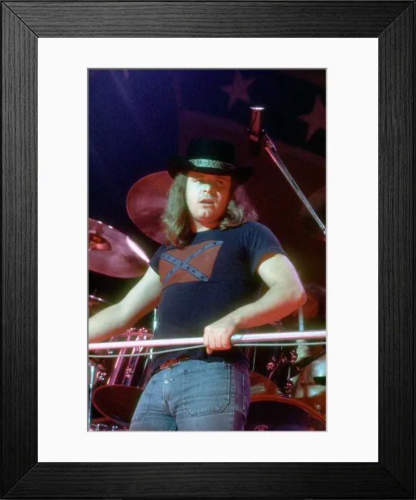 Framed Print : Ronnie Van Zant Of Lynyrd Skynyrd Framed Print : Ronnie Van Zant Of Lynyrd Skynyrd