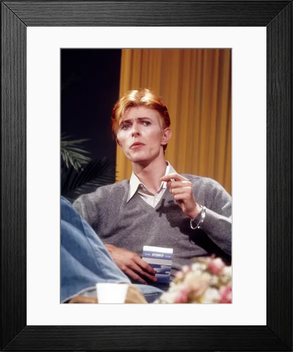 Framed Print : Bowie On Good Morning America Framed Print : Bowie On Good Morning America