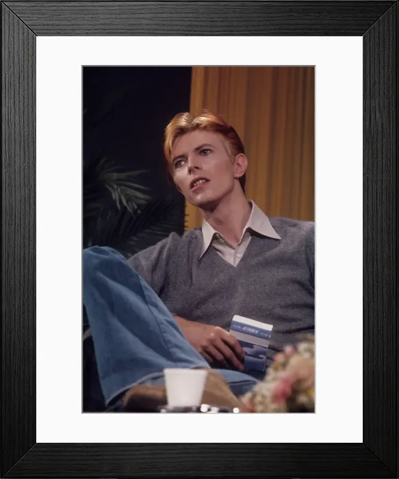Framed Print : Bowie On Good Morning America Framed Print : Bowie On Good Morning America